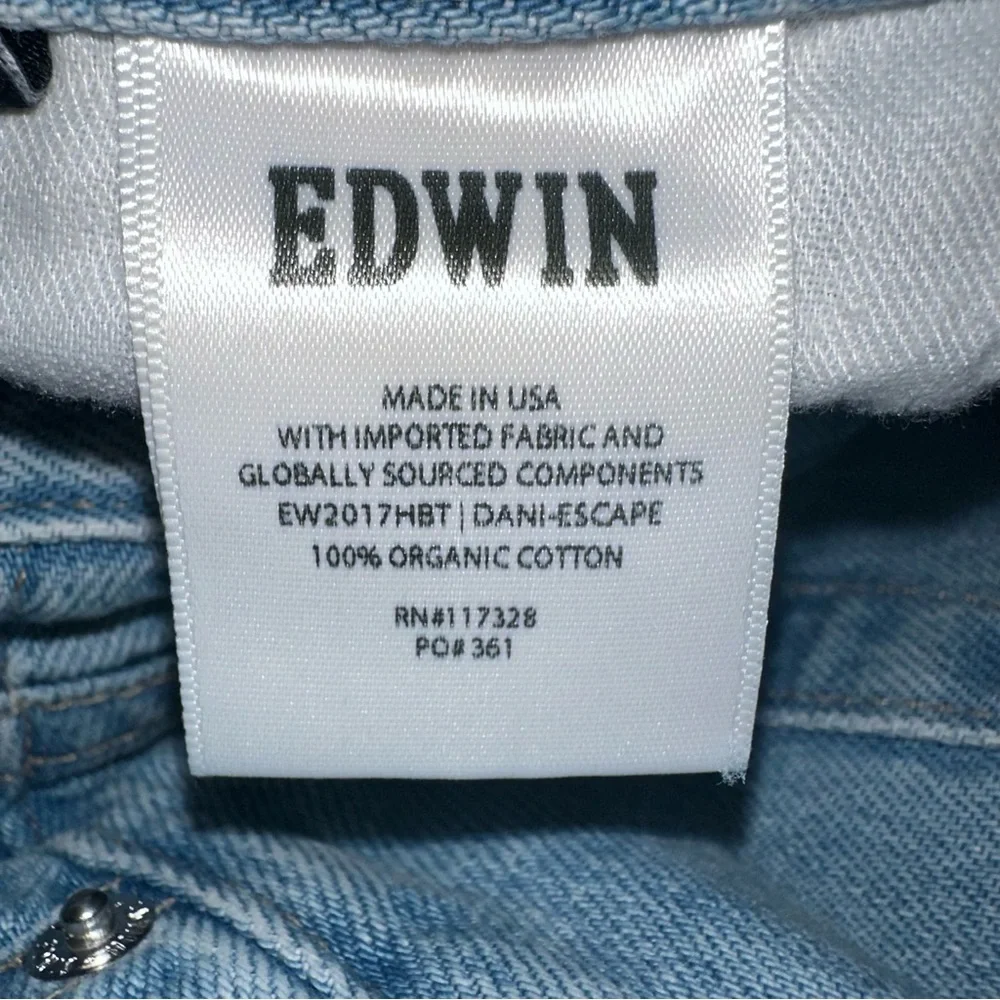 Edwin Dani Jeans‎ in Escape Blue  Cropped Wide Leg Size 28X25